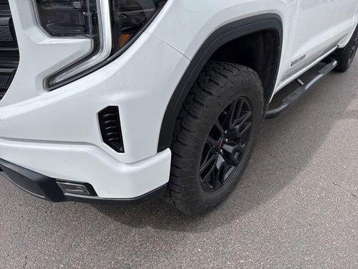 Summit White 2025 GMC Sierra 1500 Elevation