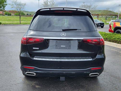 2025 Mercedes-Benz GLS 580 4MATIC