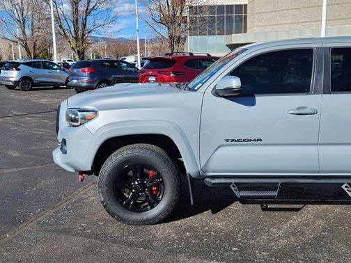 2018 Toyota Tacoma TRD Sport