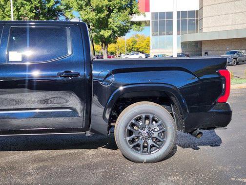 2026 Toyota Tundra Hybrid Platinum