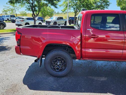 2022 Toyota Tacoma SR5