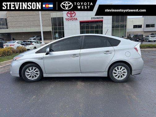 2014 Toyota Prius Plug-in Advanced