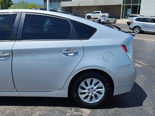2014 Toyota Prius Plug-in Advanced