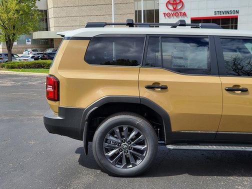 2025 Toyota Land Cruiser Base