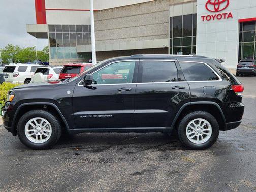 2020 Jeep Grand Cherokee Laredo
