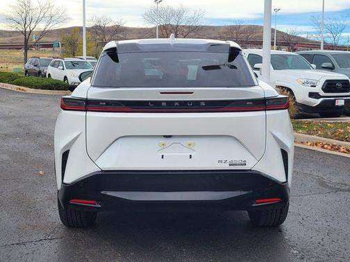 2024 Lexus RZ 450e 450e Premium