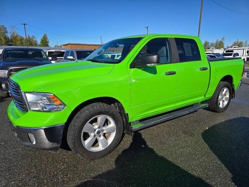 2016 RAM 1500 SLT