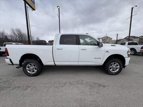 2024 RAM 2500 Laramie 4x4 4dr Crew Cab 6.3 ft. SB Pickup