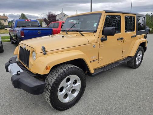2013 Jeep Wrangler Unlimited Sahara