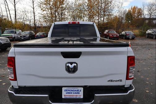 2022 RAM 2500 Tradesman 4x4 4dr Crew Cab 8 ft. LB Pickup