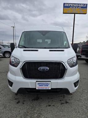 Oxford White 2025 Ford Transit-350 XLT