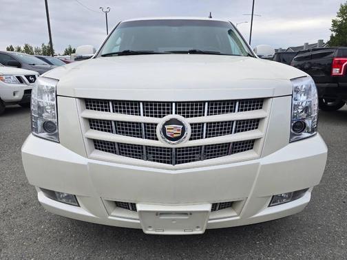 2013 Cadillac Escalade ESV Premium
