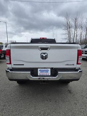 Bright White Clear Coat 2019 RAM 2500 Big Horn 4x4 4dr Crew Cab 8 ft. LB Pickup