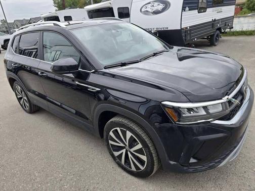 2022 Volkswagen Taos SE 4dr SUV