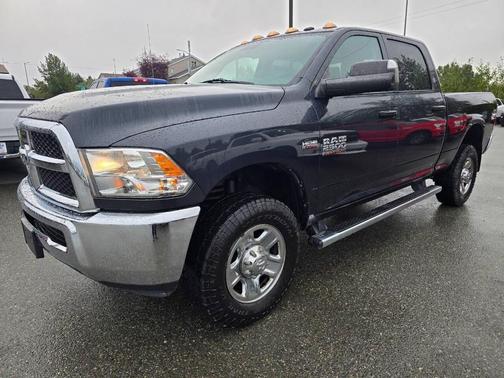 2018 RAM 2500 Tradesman 4x4 4dr Crew Cab 6.3 ft. SB Pickup