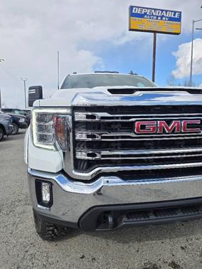 Summit White 2023 GMC Sierra 3500 SLE