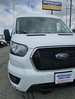 Oxford White 2025 Ford Transit-350 XLT