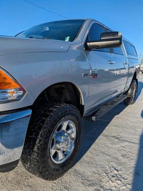 2012 RAM 2500 SLT 4x4 4dr Crew Cab 6.3 ft. SB Pickup