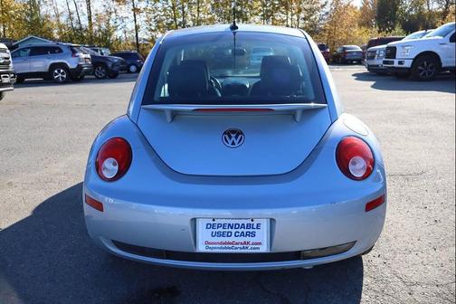 2010 Volkswagen New Beetle 2.5L