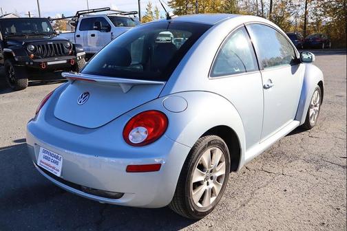 2010 Volkswagen New Beetle 2.5L