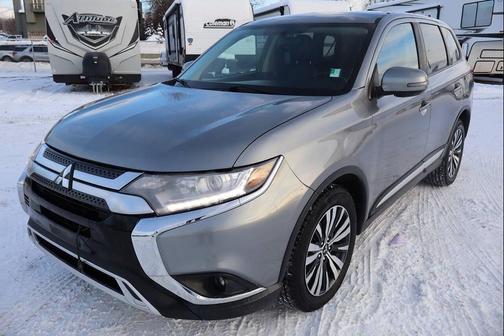 2019 Mitsubishi Outlander SE
