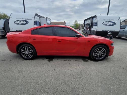 2019 Dodge Charger SXT