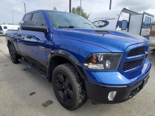 2017 RAM 1500 SLT