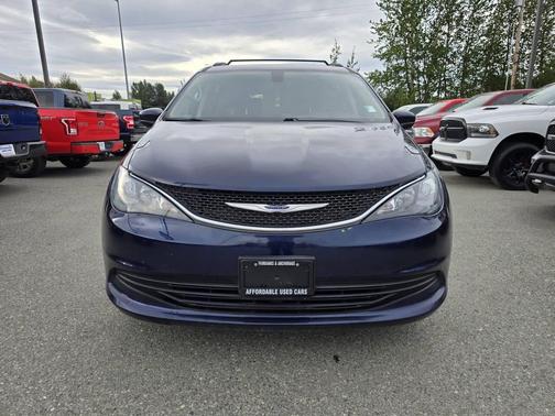 2020 Chrysler Voyager LXI