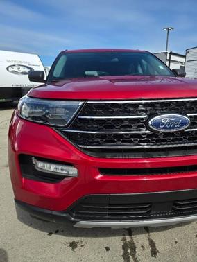 Rapid Red Metallic Tinted Clearcoat 2021 Ford Explorer XLT AWD 4dr SUV