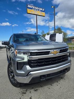 Sterling Gray Metallic 2023 Chevrolet Silverado 1500 LT