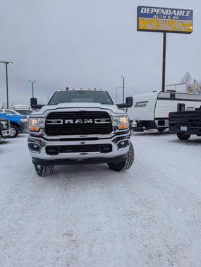 2021 RAM 2500 Big Horn 4x4 4dr Crew Cab 6.3 ft. SB Pickup