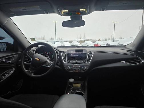 2022 Chevrolet Malibu 1LS