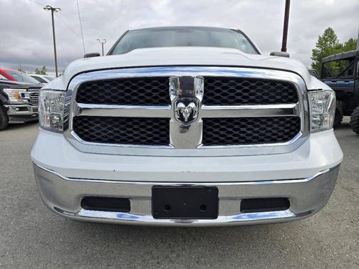 2019 RAM 1500 SLT