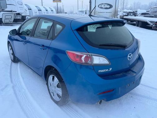 2012 Mazda Mazda3 i Touring