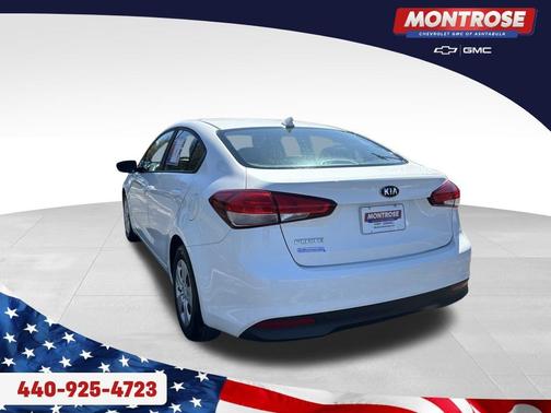 Clear White 2017 Kia Forte LX