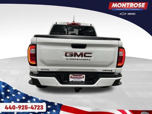 2024 GMC Canyon AT4