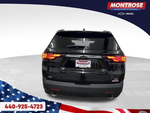 Black Metallic 2024 Chevrolet Traverse Limited RS
