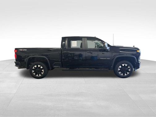 2020 Chevrolet Silverado 2500 Custom