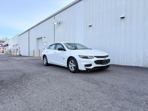 2018 Chevrolet Malibu 1LS