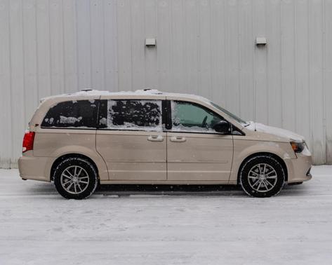2014 Dodge Grand Caravan R/T