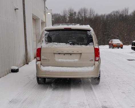 2014 Dodge Grand Caravan R/T