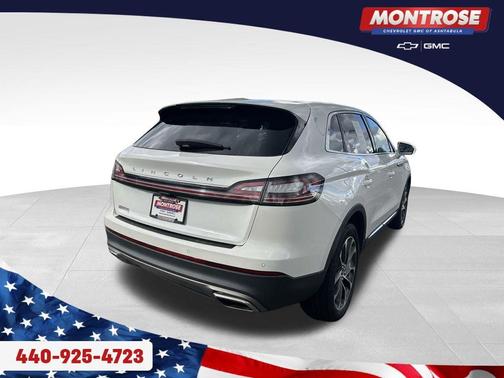 2022 Lincoln Nautilus Reserve