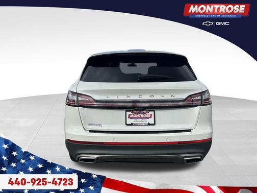 2022 Lincoln Nautilus Reserve