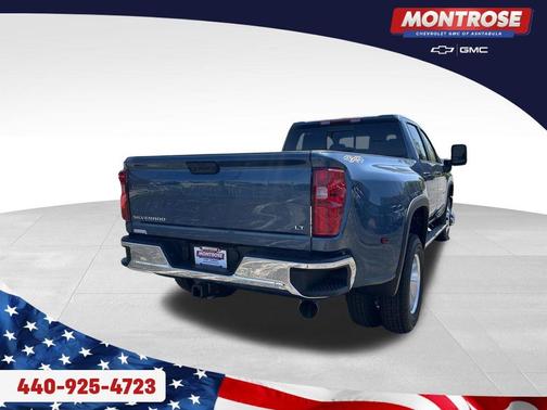 Lakeshore Blue 2026 Chevrolet Silverado 3500 LT