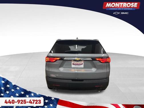Sterling Gray Metallic 2023 Chevrolet Traverse LS