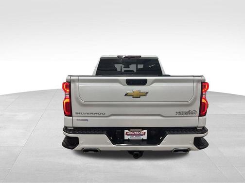 2022 Chevrolet Silverado 1500 High Country