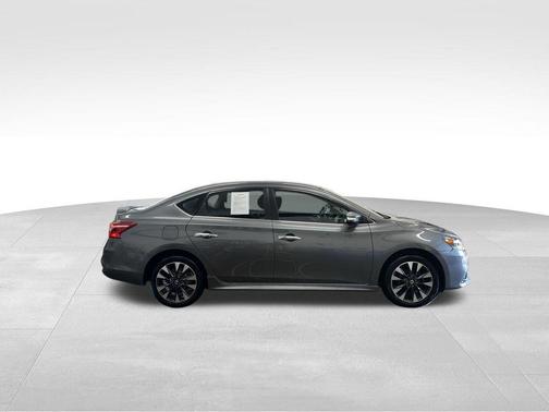 2019 Nissan Sentra SR