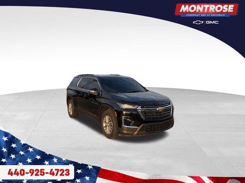 Black Metallic 2023 Chevrolet Traverse LT Cloth