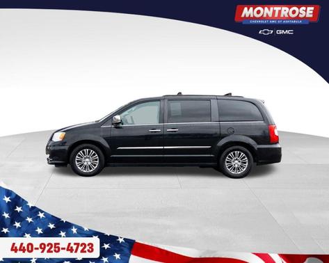 2012 Chrysler Town & Country Touring
