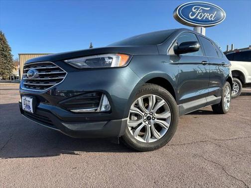 2023 Ford Edge Titanium